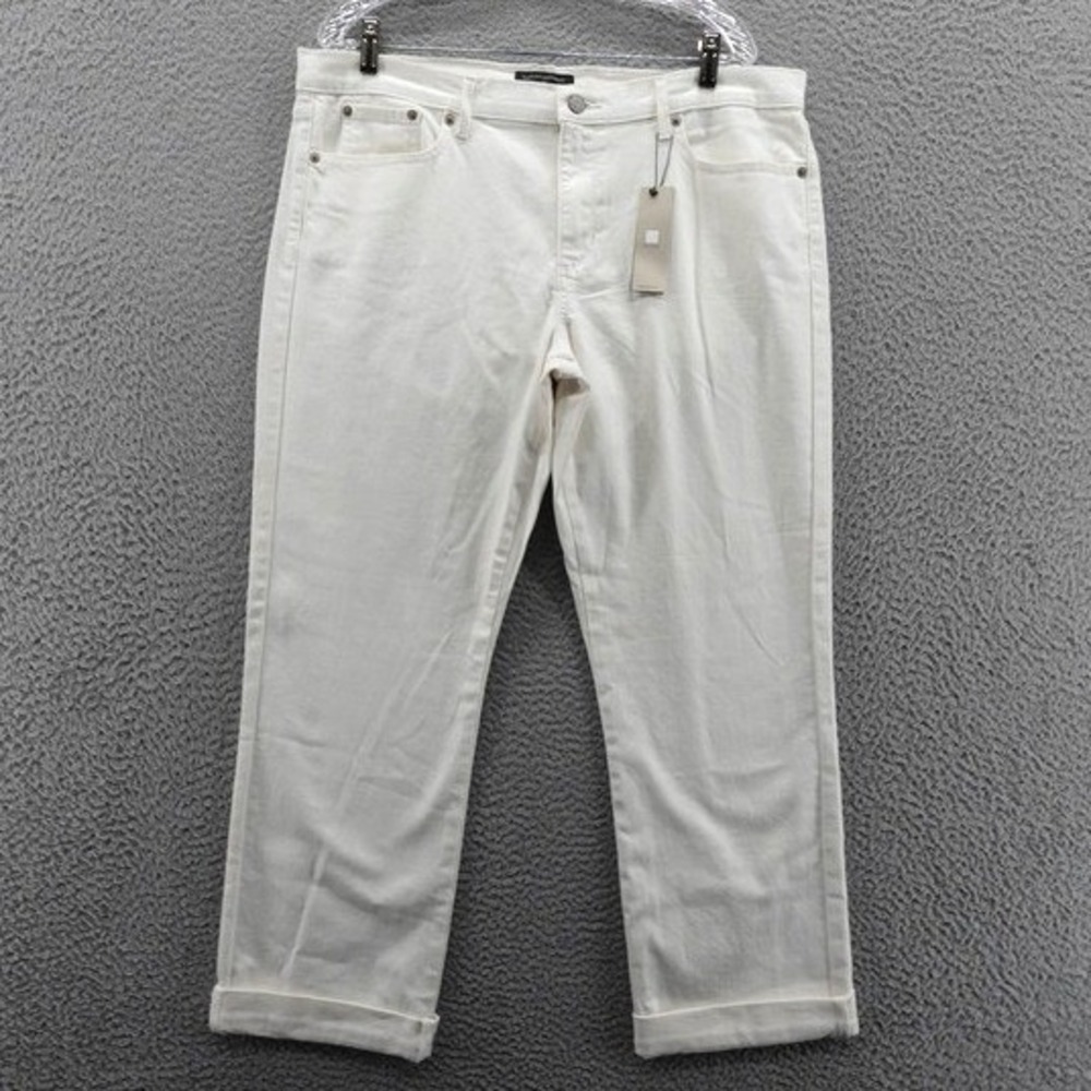 Banana Republic Girlfriend Fit Jeans 32/14 White Stain Resistant Jeans‎ NWT
